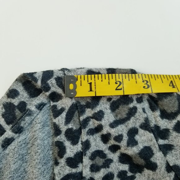 Ellen Tracy Soft Animal Leopard Print Sweatshirt - Picture 12 of 16